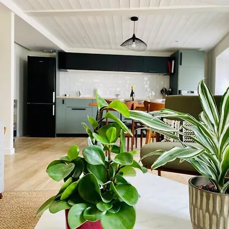L Atelier - Joli T3 Refait A Neuf Wifi Garage La Rochelle (Charente-Maritime)
